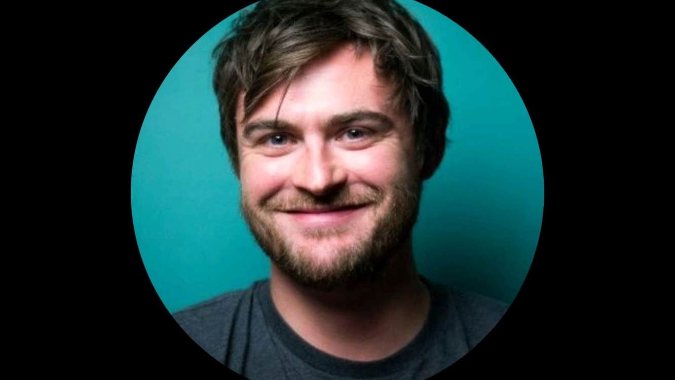 ‘Comedy in the lobby’ with Ronan Grace
