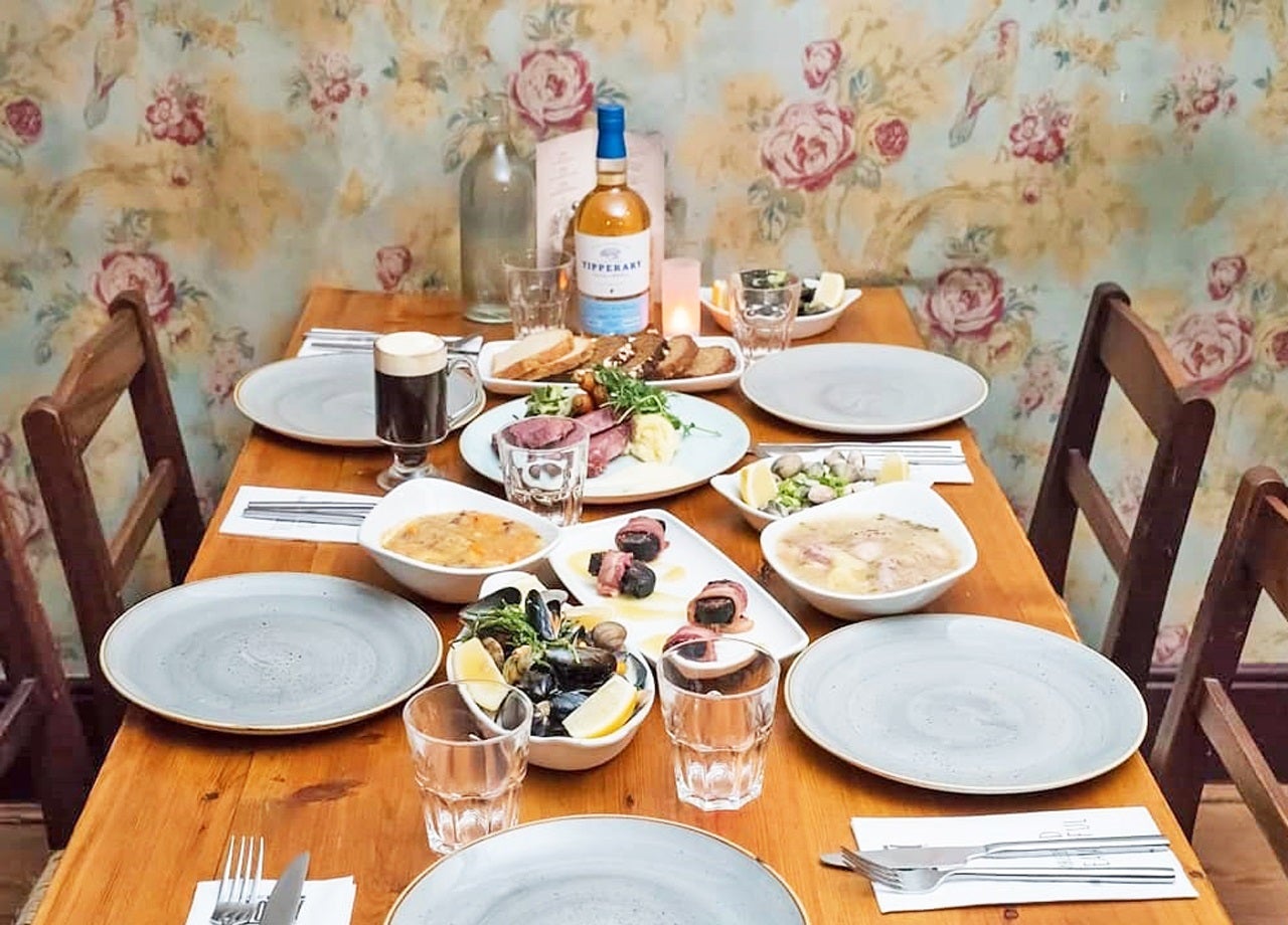 Traditional Irish Food Experience table setting