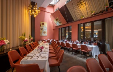 Dine in area