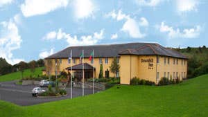 DOWNHILL INN HOTEL