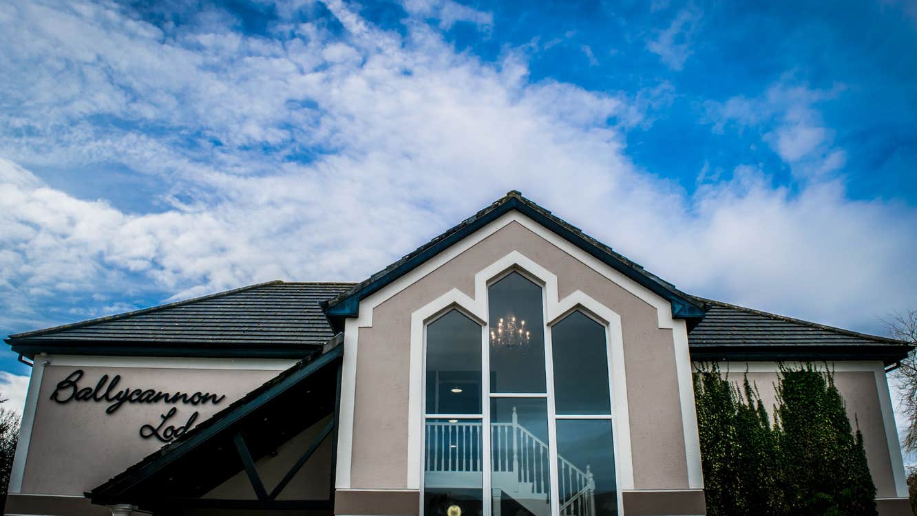 Front view of property