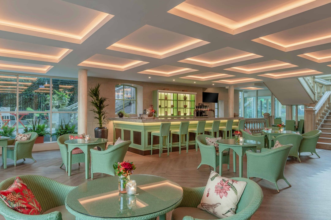 Dine in area