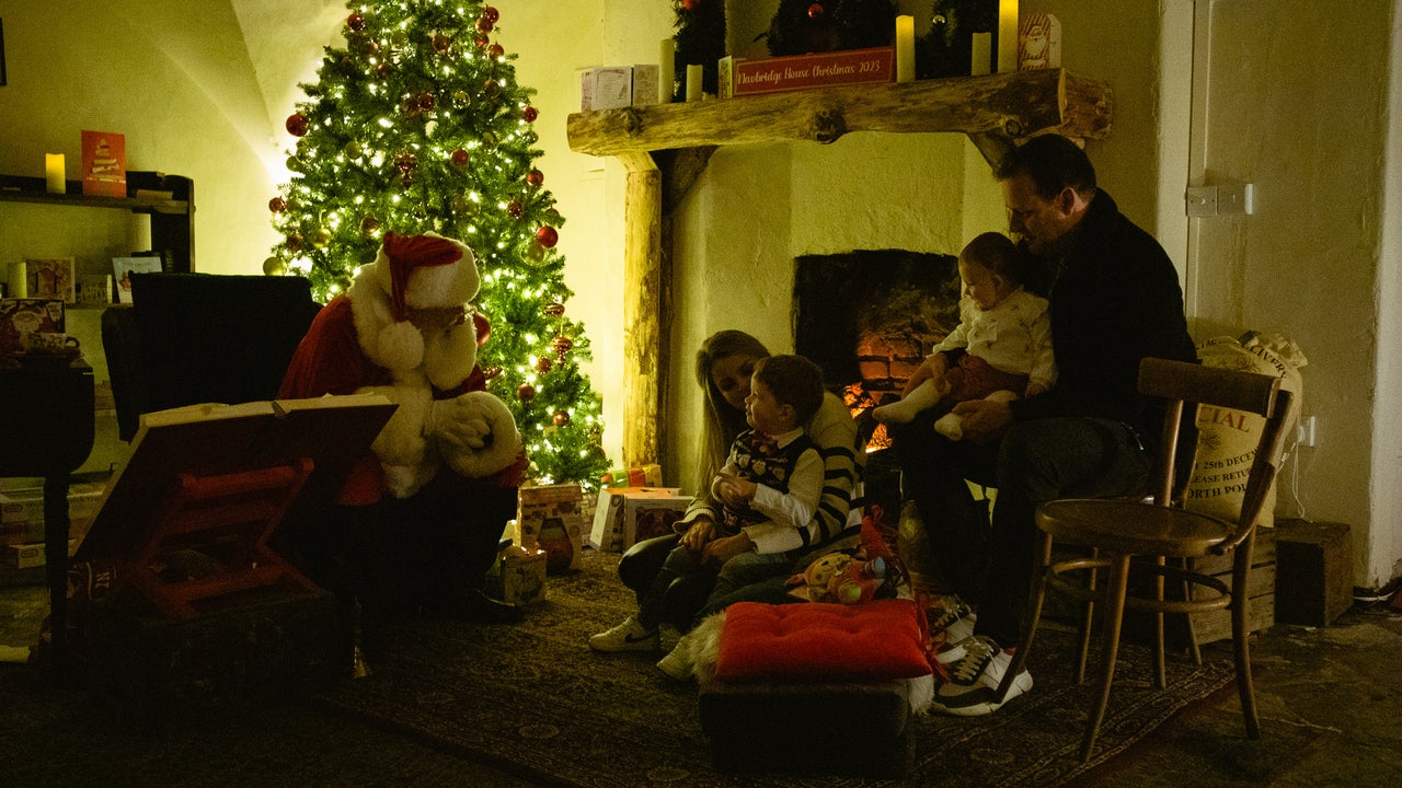 A Christmas to Remember at Newbridge House and Farm