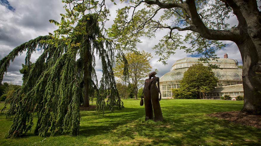Image of a statue in the National Botanic Gardens in Dublin.