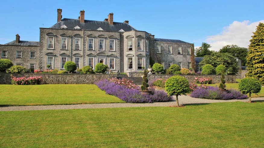 Castle Durrow Backgarden in County Laois