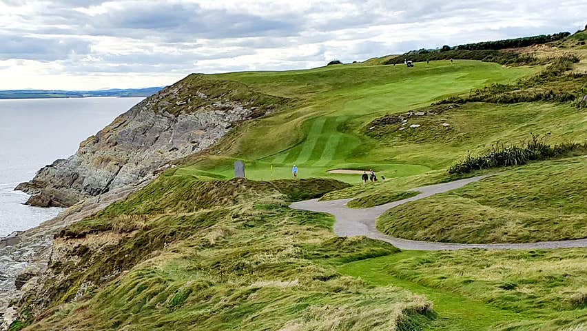 G Golf Ireland view of the course at the Old Head of Kinsale with cliffs and the sea