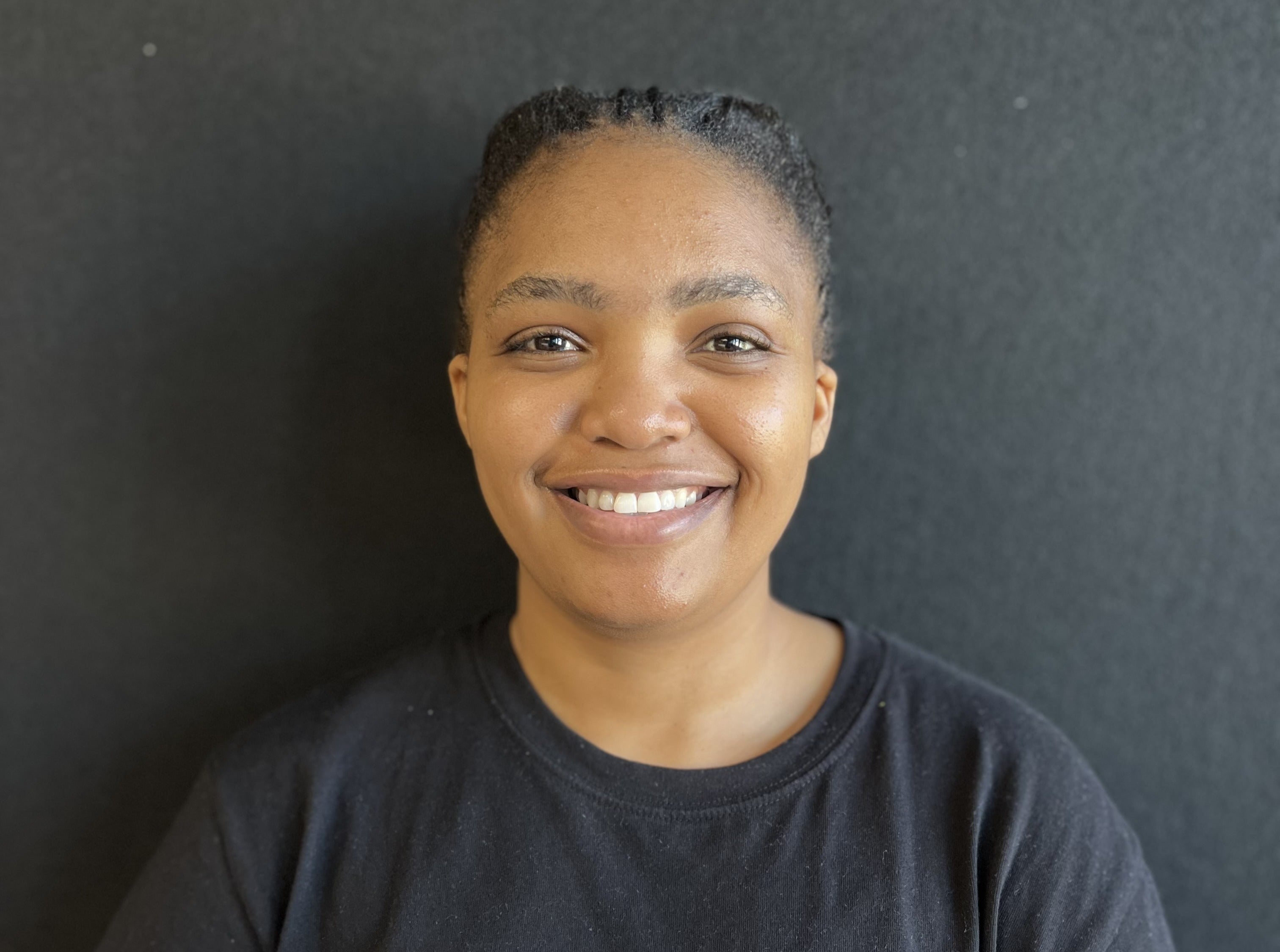 Zintle headshot