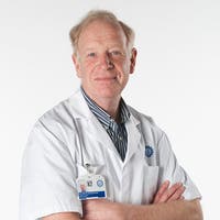 Dr. Groenewegen