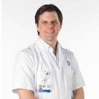 Dr. van Es