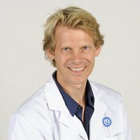 Dr. Vastert