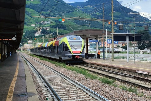 Mehr Bahnverbindungen sollen künftig die Europaregion Tirol-Südtirol-Trentino noch besser vernetzten. (Foto: LPA/Alessandro Veronesi)