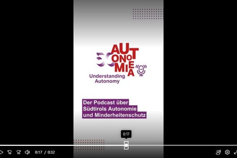 La serie di podcast multilingue Capire l'autonomia è disponibile su Spotify, Apple Podcasts e tutte le altre piattaforme podcast più diffuse. (Foto: ASP)