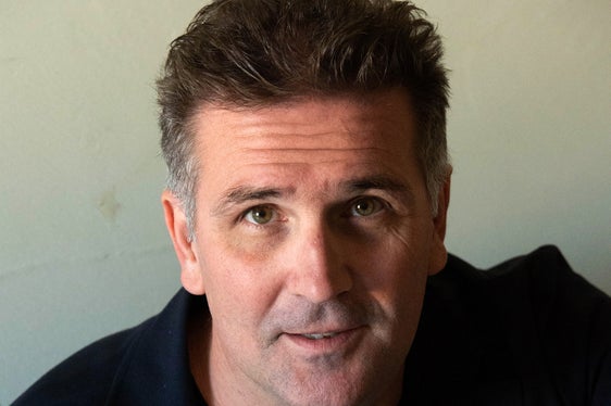 Zeitgenössisches Theater bedeutet, in die soziale Wirklichkeit einzutauchen – dafür sind Stadttheater da, sagt
Walter Zambaldi, Direktor des Teatro Stabile di Bolzano. (Foto: Tommaso Le Pera)