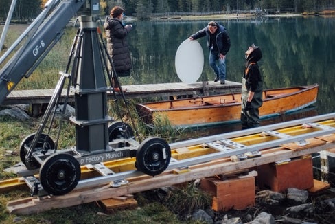 Il settore cinematografico altoatesino in transizione: l’Alto Adige è una delle 20 province più importanti d’Italia in termini di valore aggiunto e occupazione nel settore della produzione culturale e creativa. (Foto: Sebastian Stern)