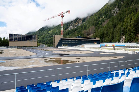Herzstück des Biathlonstadions ist und bleibt der Schießstand, der rundum erneuert wurde. (Foto: LPA/Fabio Brucculeri)