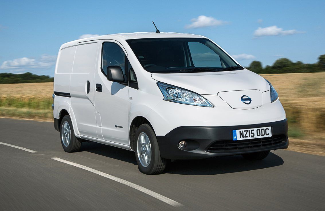 Nissan e-NV200 Review 2022 driving