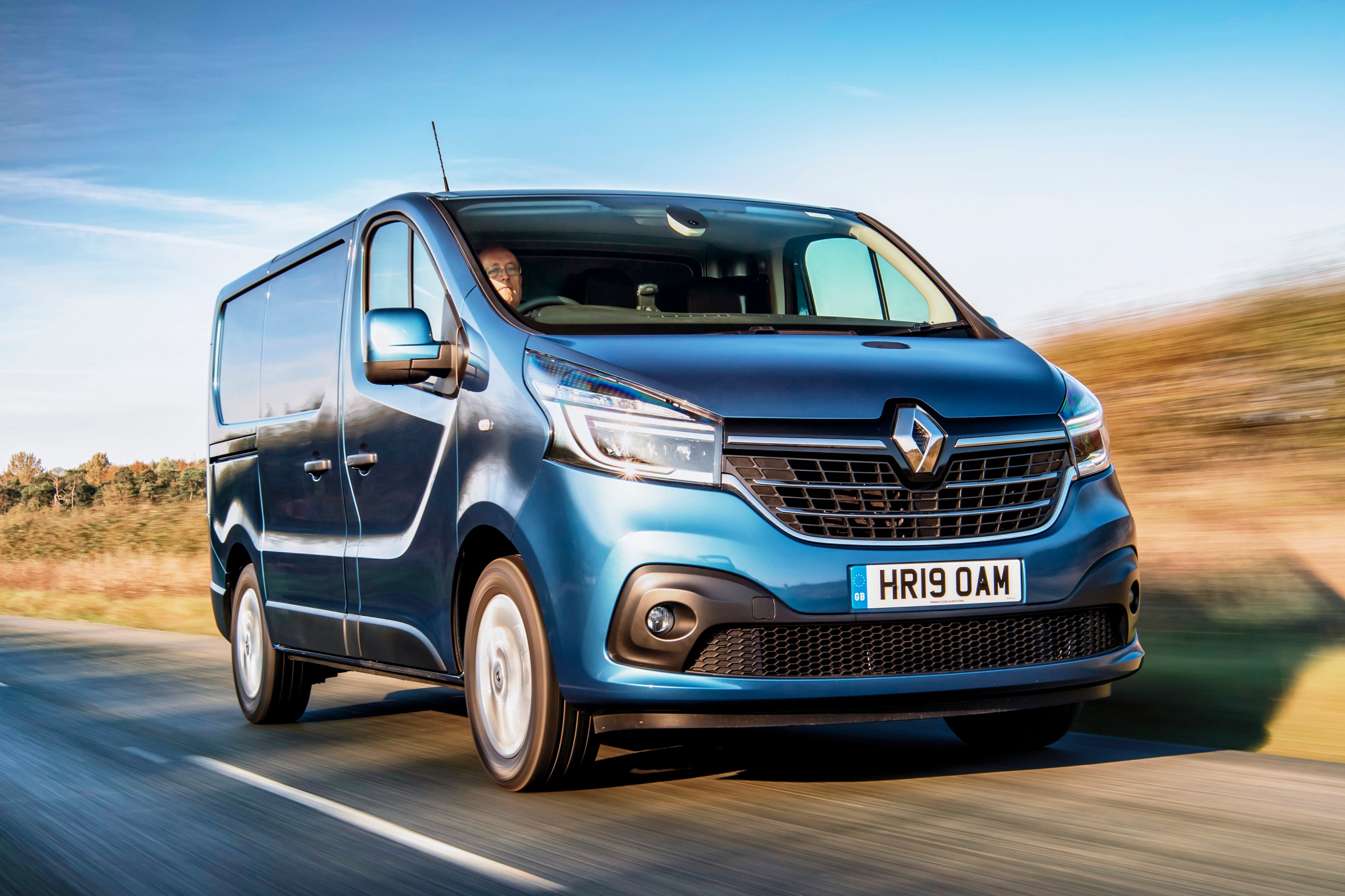 Renault Trafic Side Front View