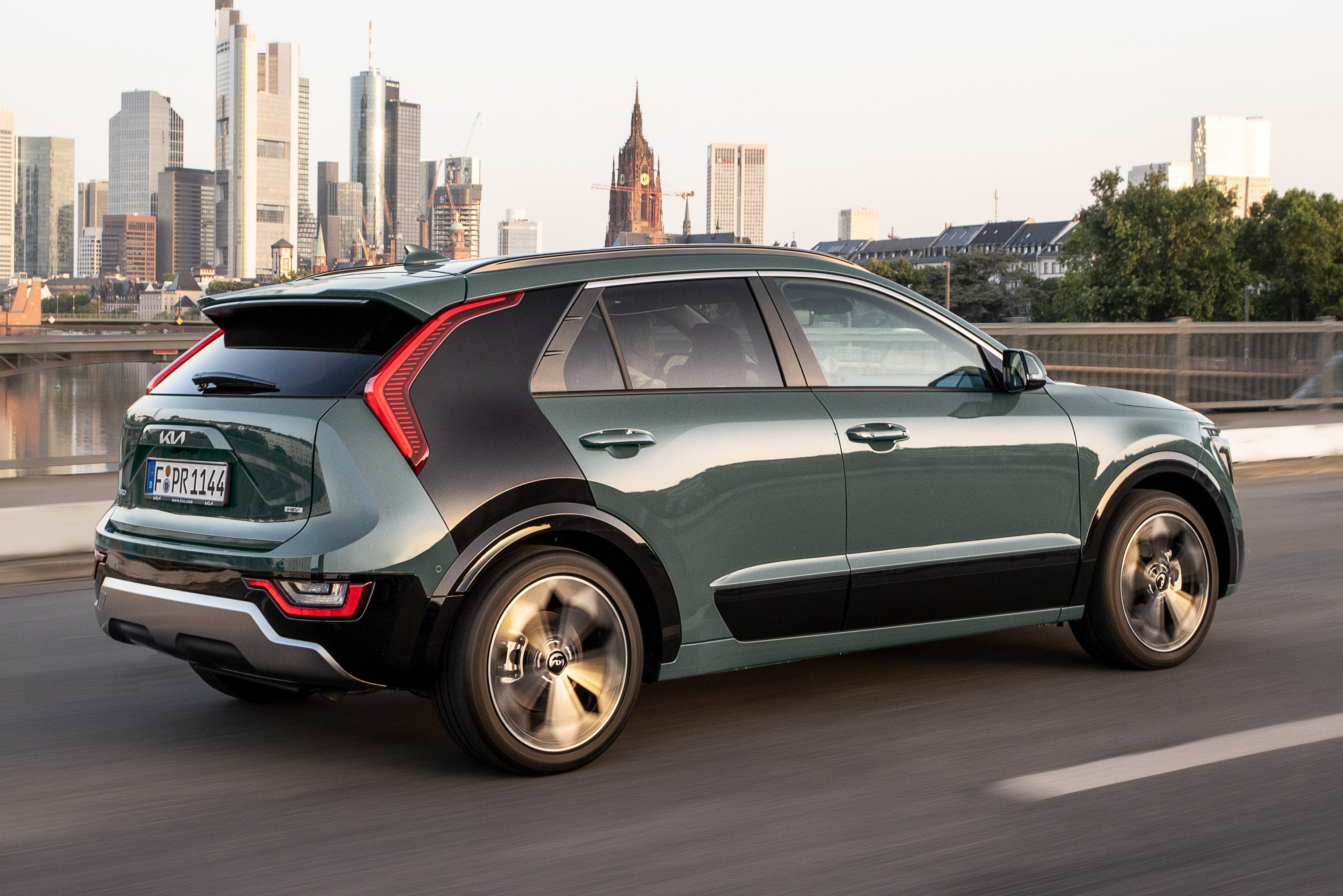 Kia Niro Review 2022: rear dynamic