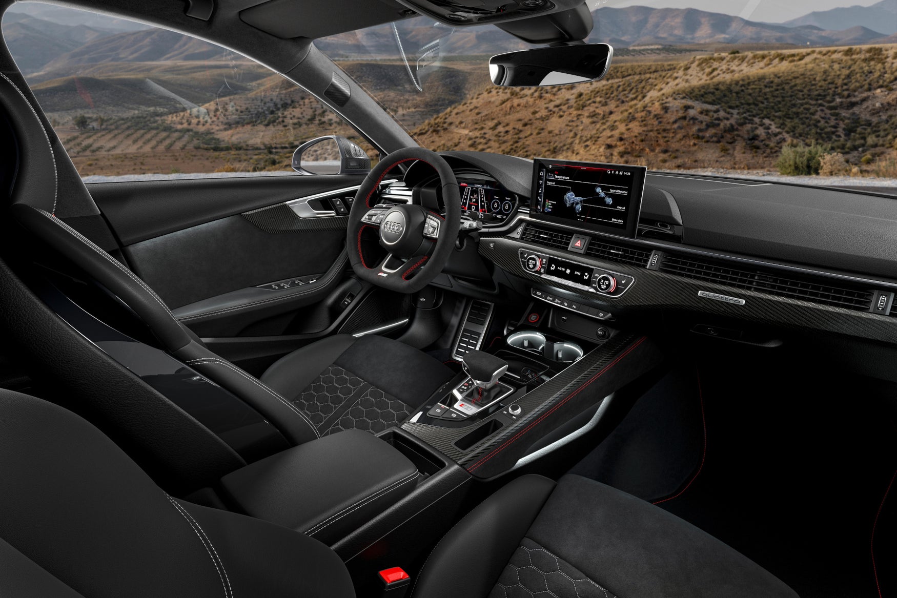 Audi RS 4 Avant Competition 2022 interior