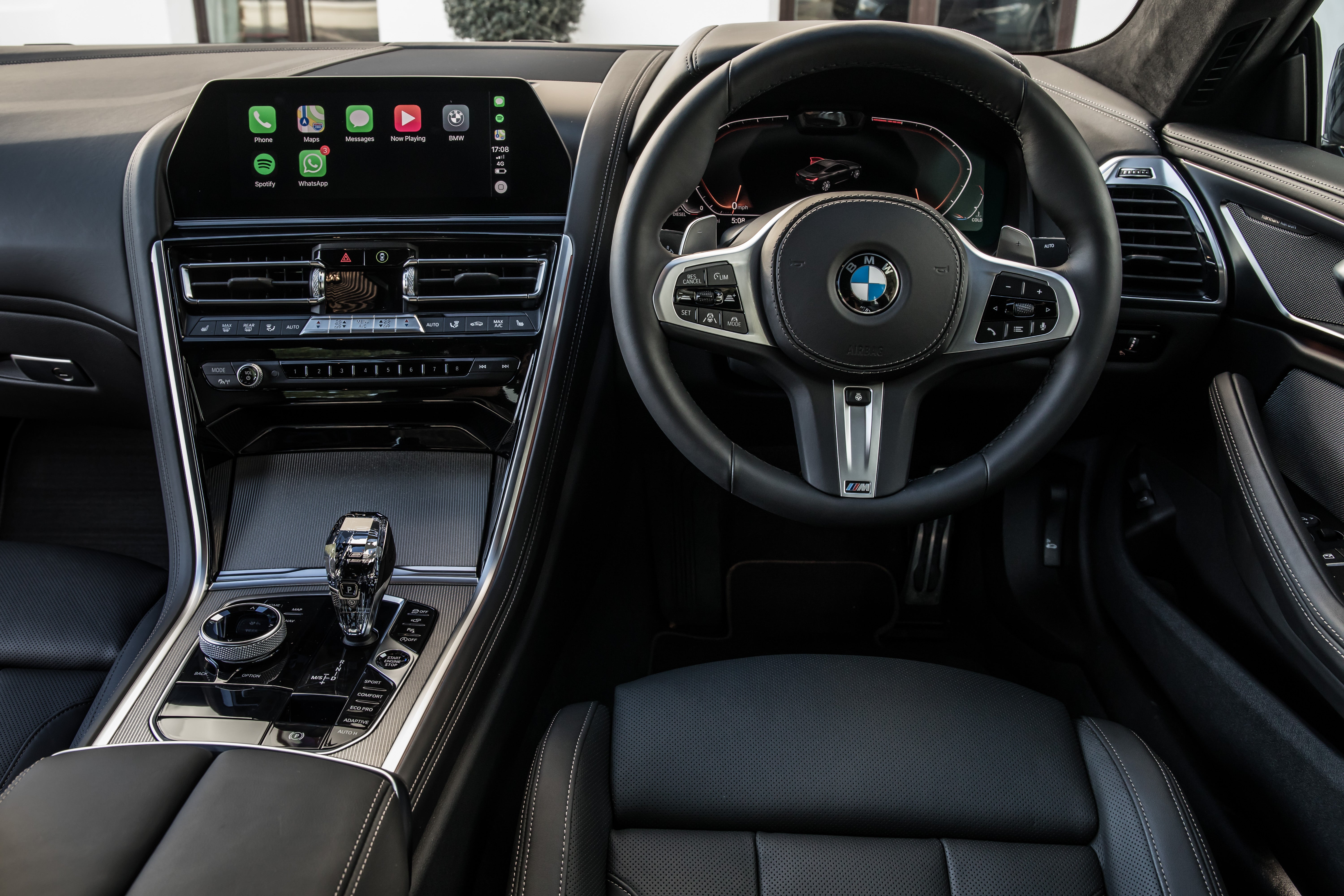 BMW 8 Series Interior 