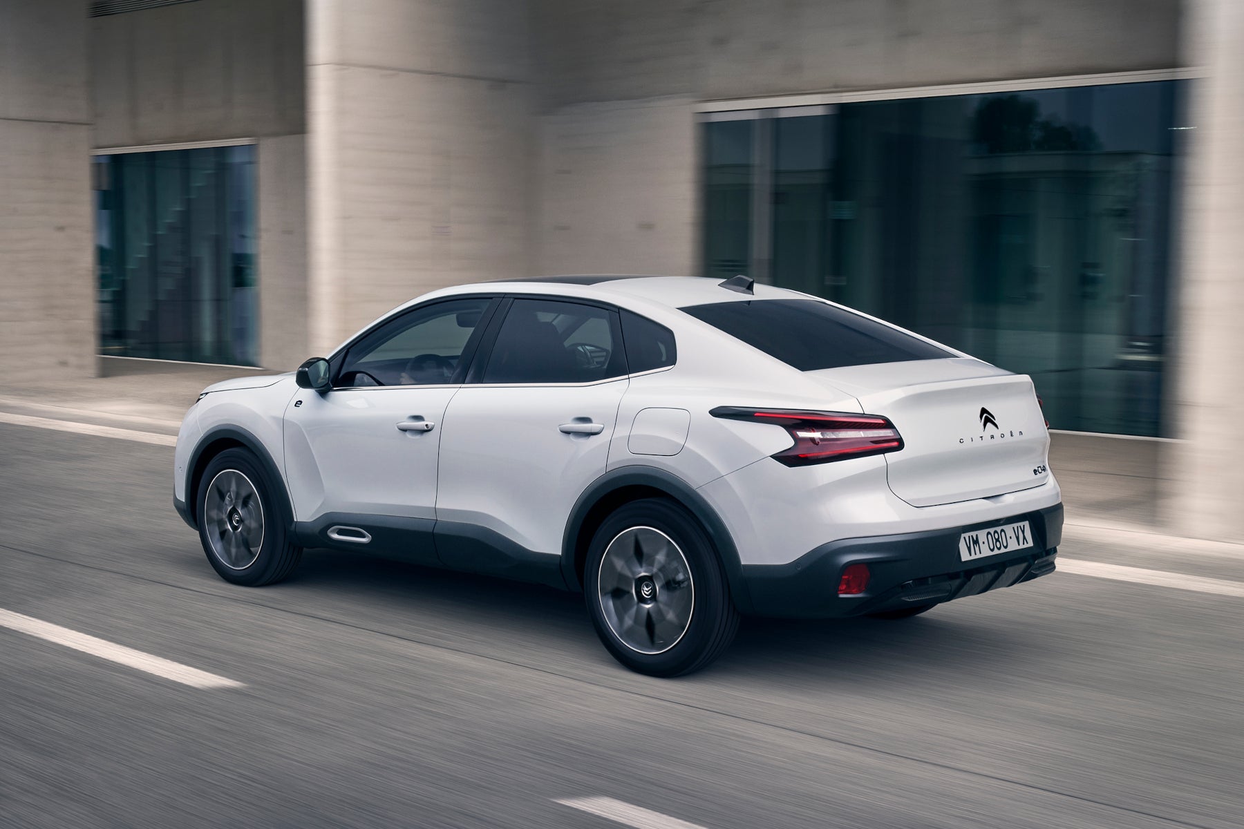 The Citroen C4 X is 4.6m long, making it a full 240mm longer than the C4 hatch for extra space.