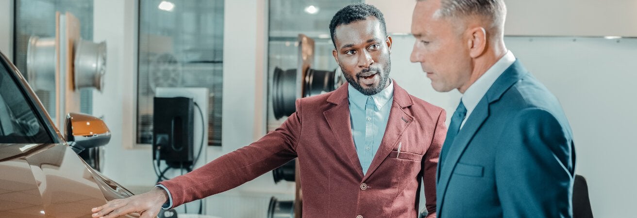 dealer customer service car buying