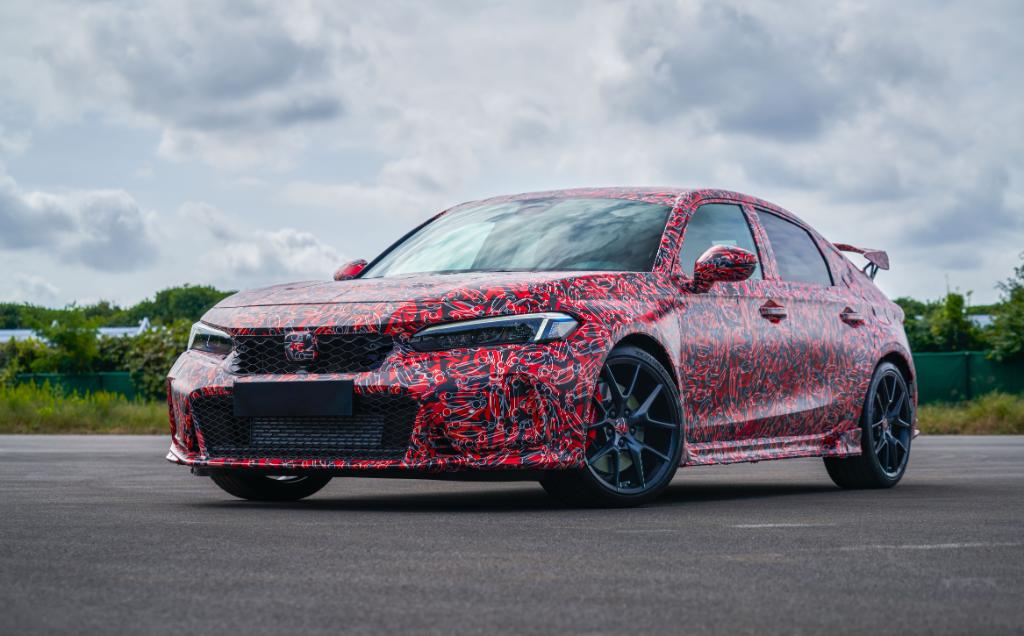 2022 Honda Civic Type R front three quarter