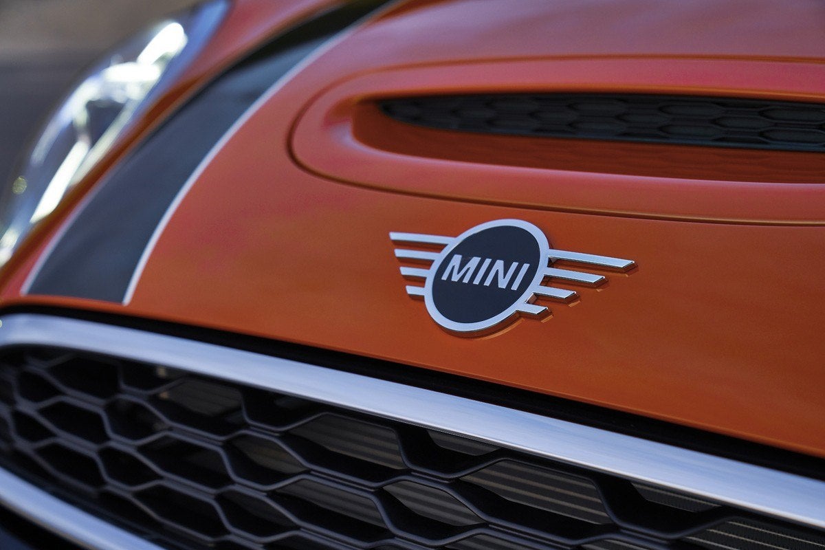 MINI hatchback badge bonnet
