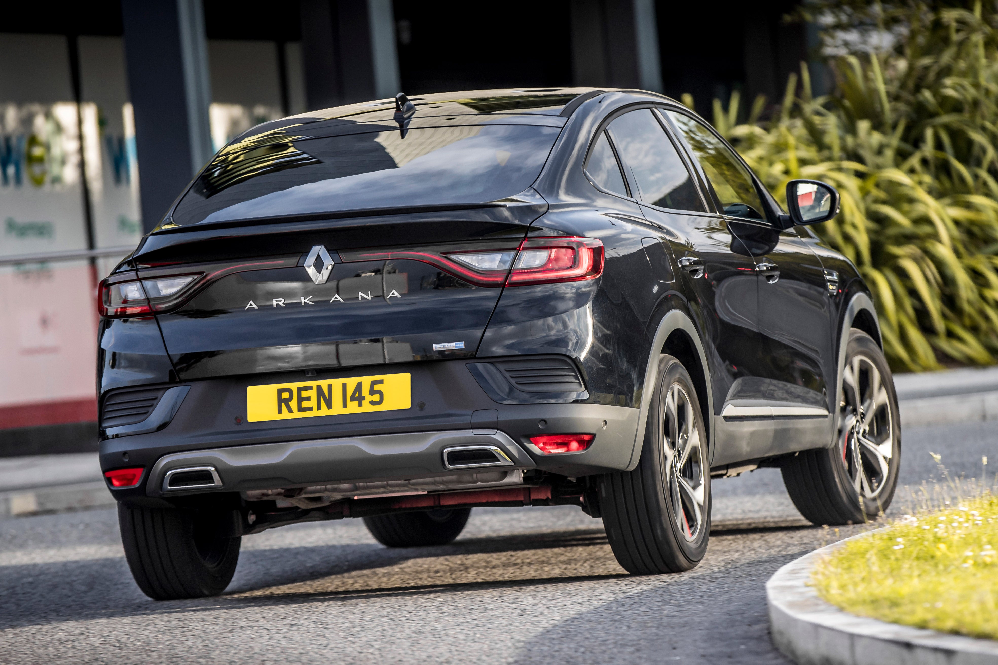 Renault Arkana Review 2022: dynamic rear
