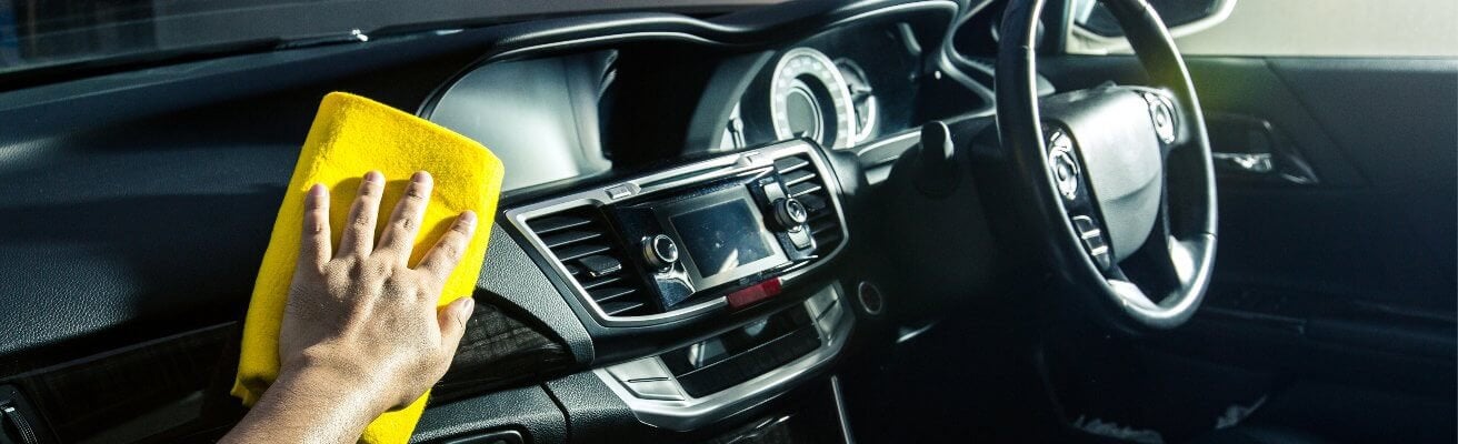 interior car cleaning