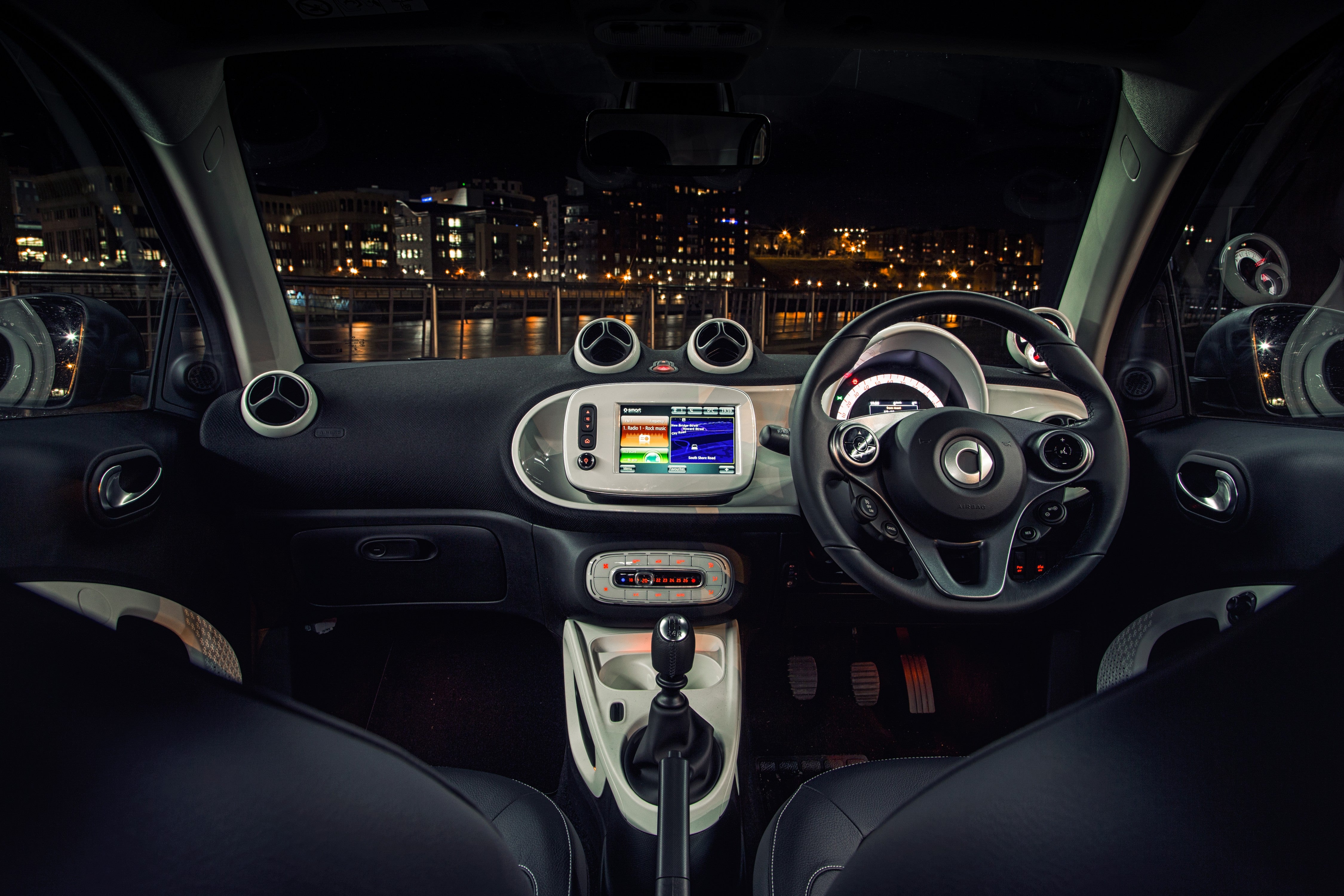 Smart Fortwo Front Interior