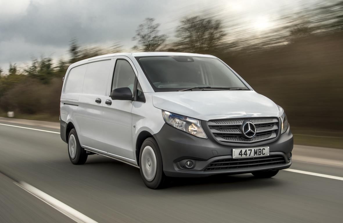 Mercedes-Benz Vito Review 2022 driving