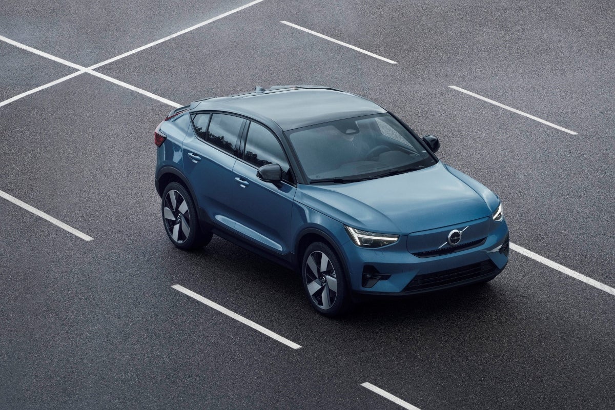 Volvo C40 Recharge blue