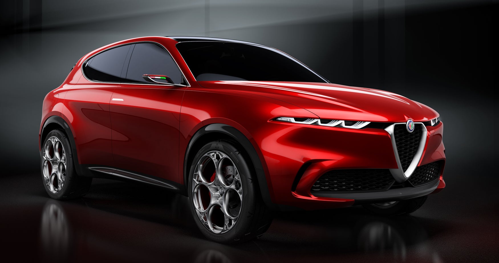 Alfa Romeo Tonale front-three quarter