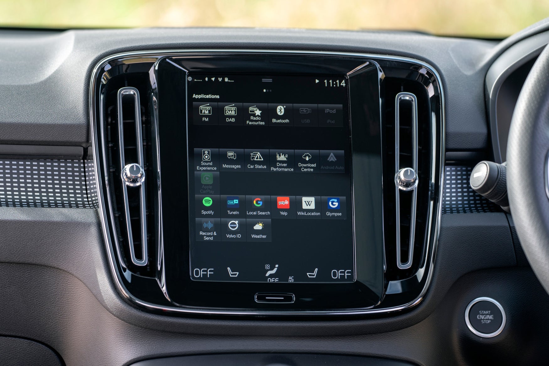 Volvo XC40 screen