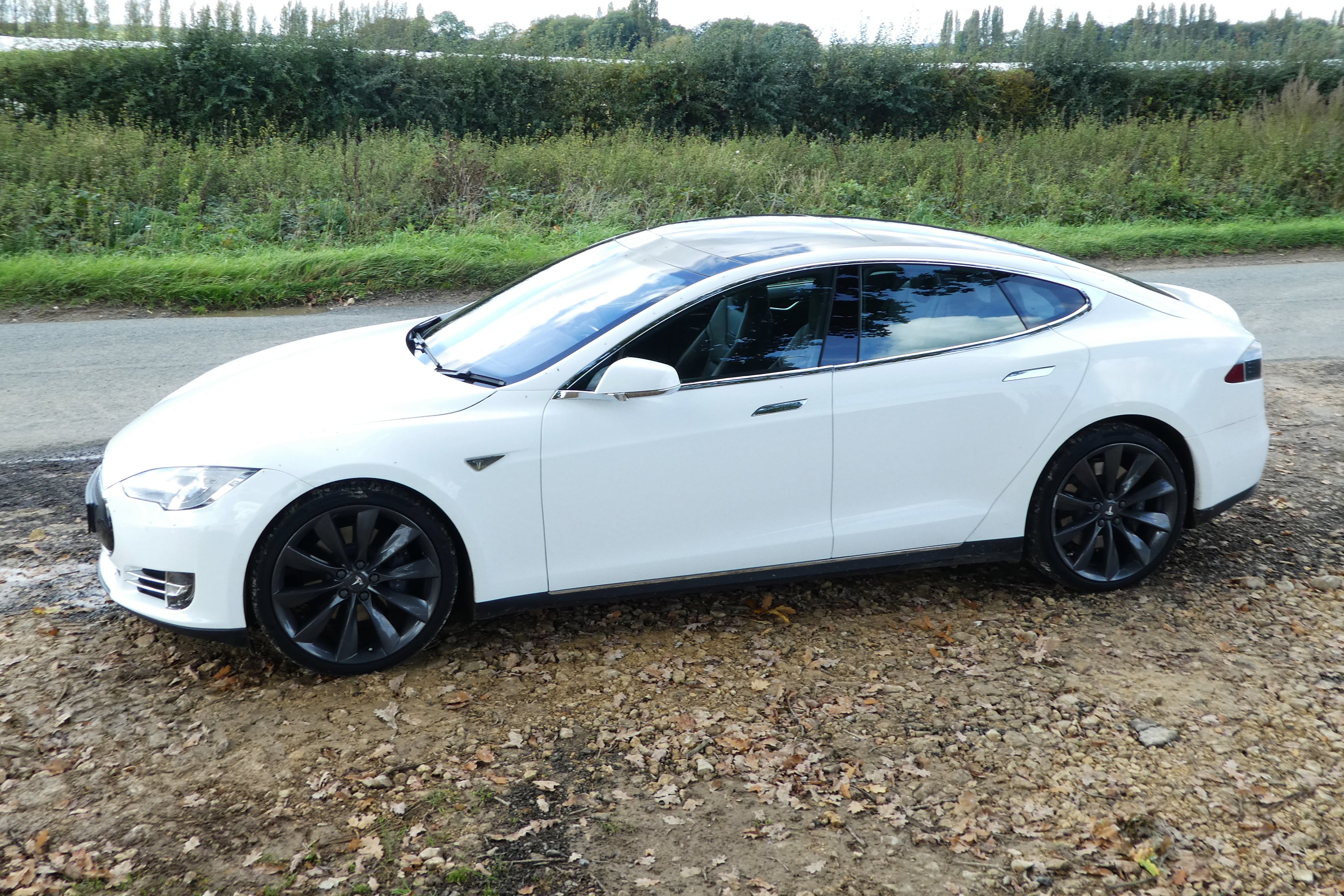 Tesla Model S Review 2022 Left Side View