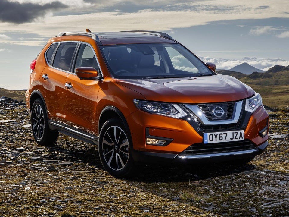 Nissan X-Trail front