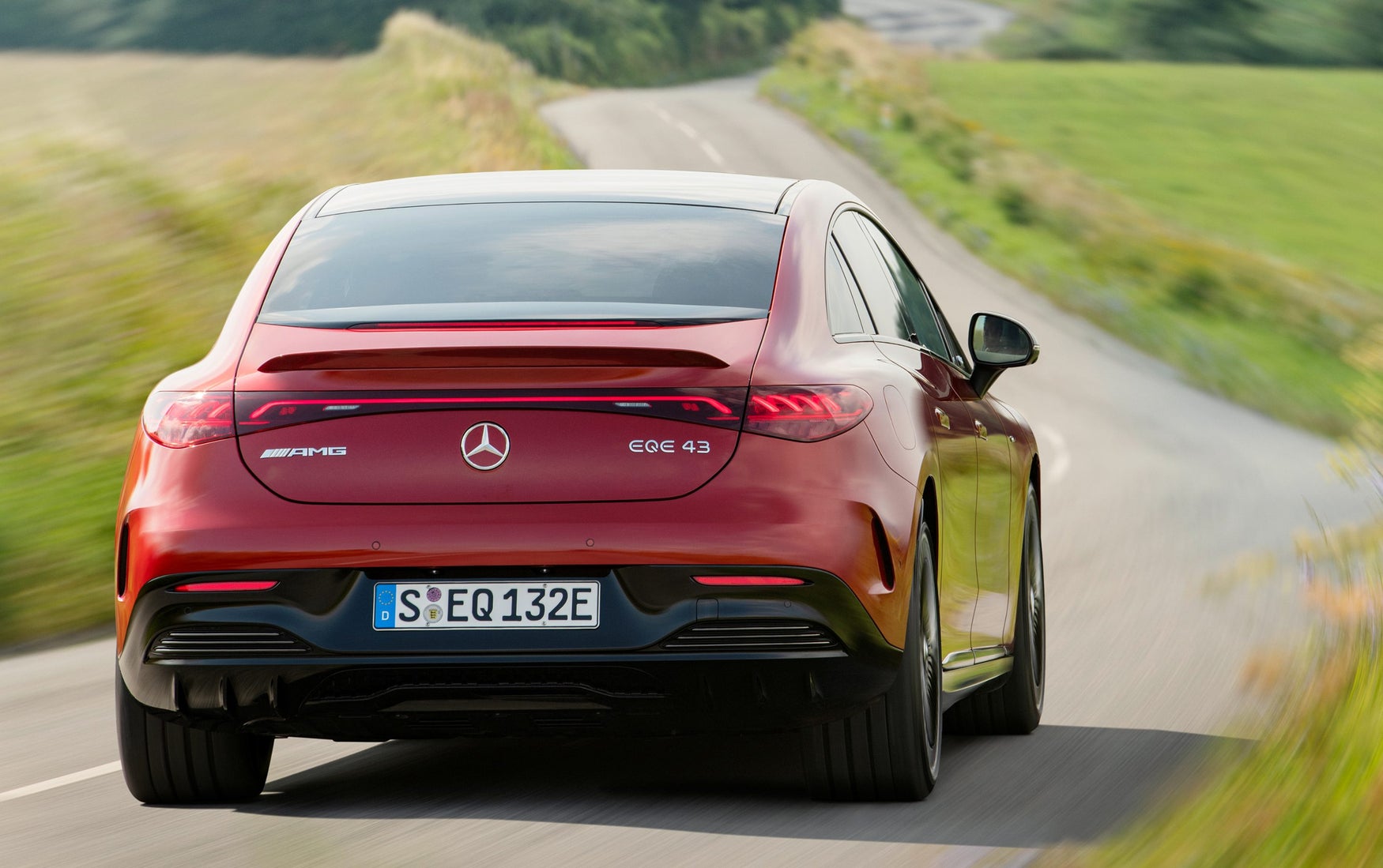 Mercedes-AMG EQE 43 4Matic rear