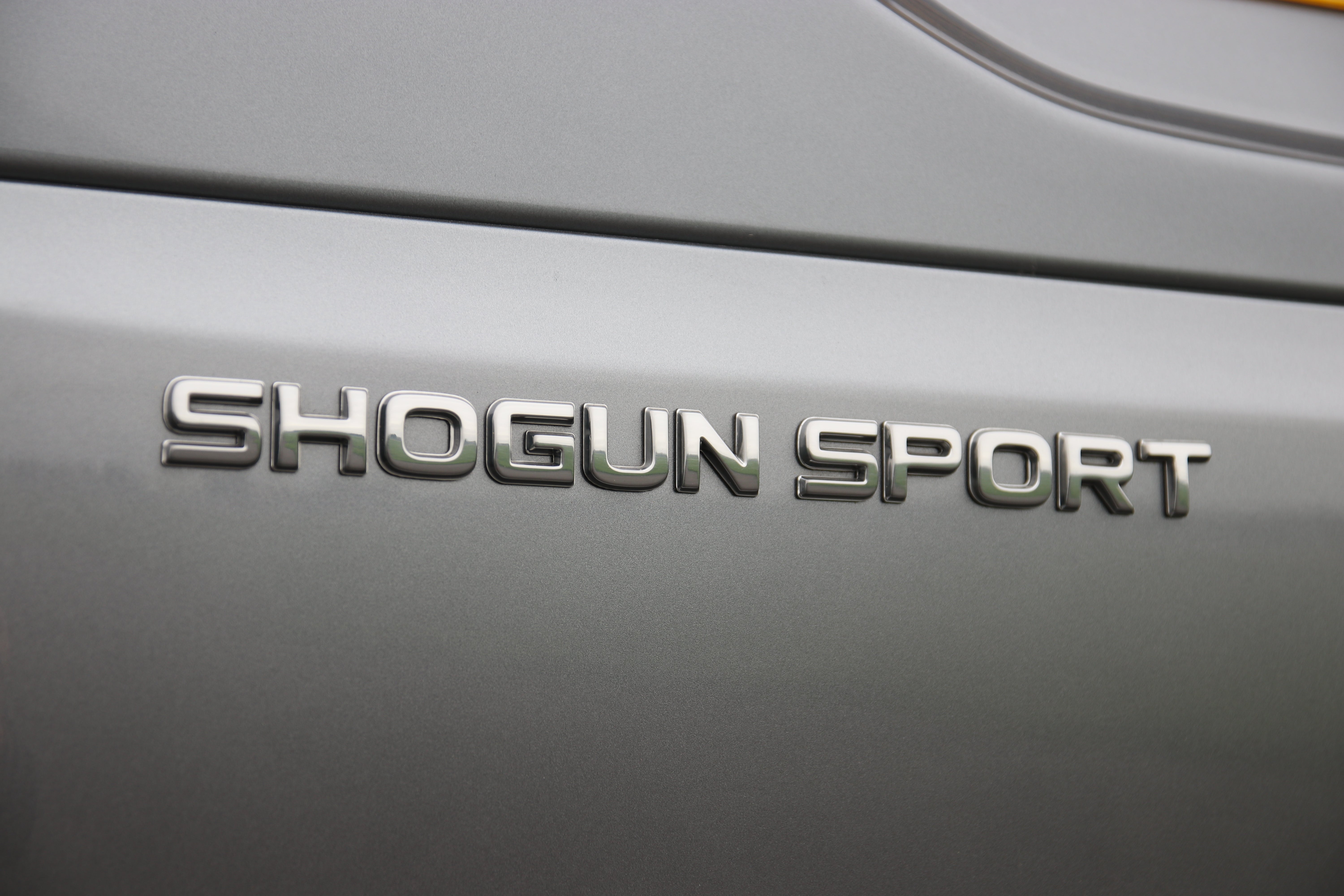 Mitsubishi Shogun Sport logo