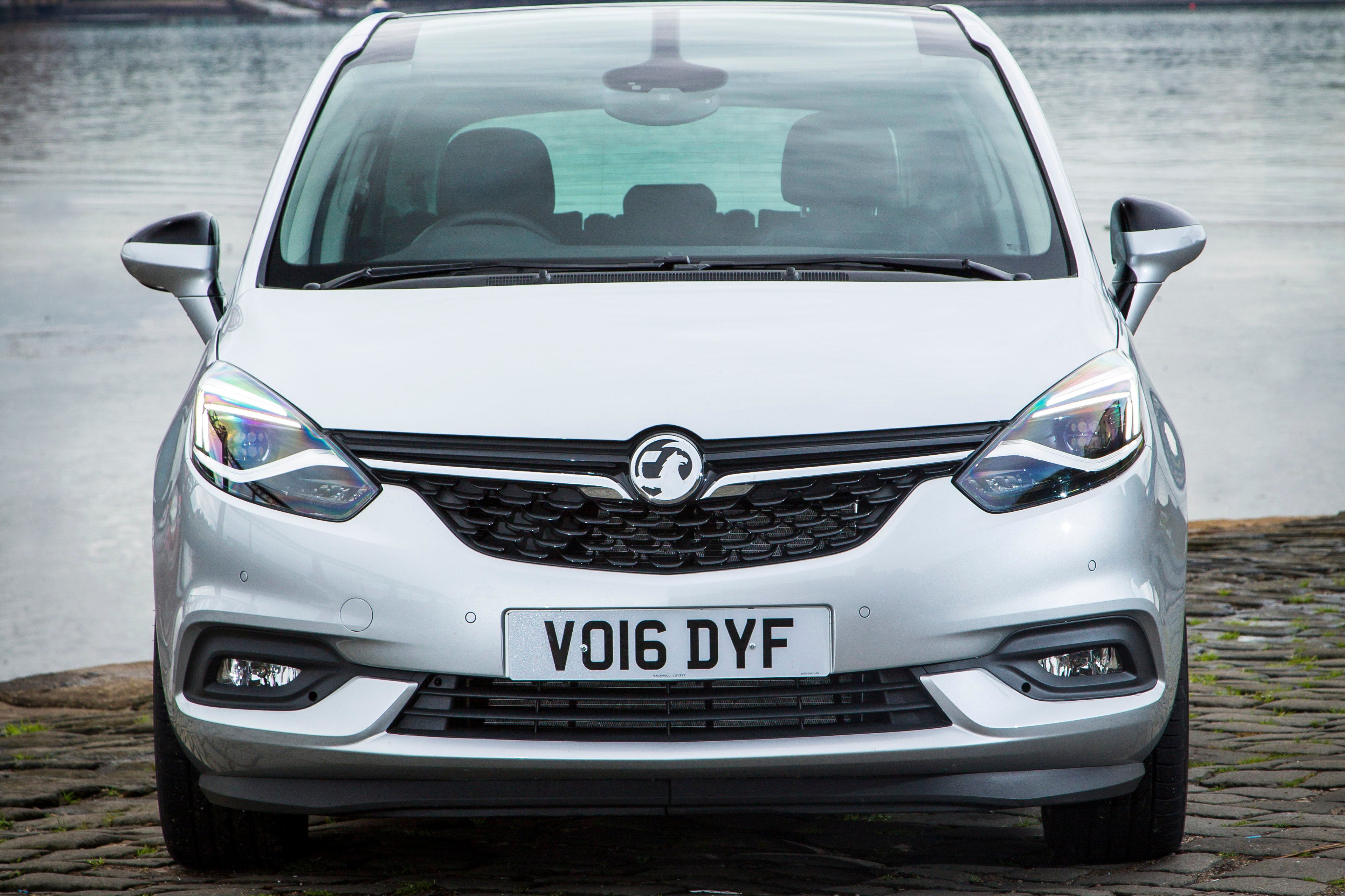 Vauxhall Zafira Tourer review 2022 Front View