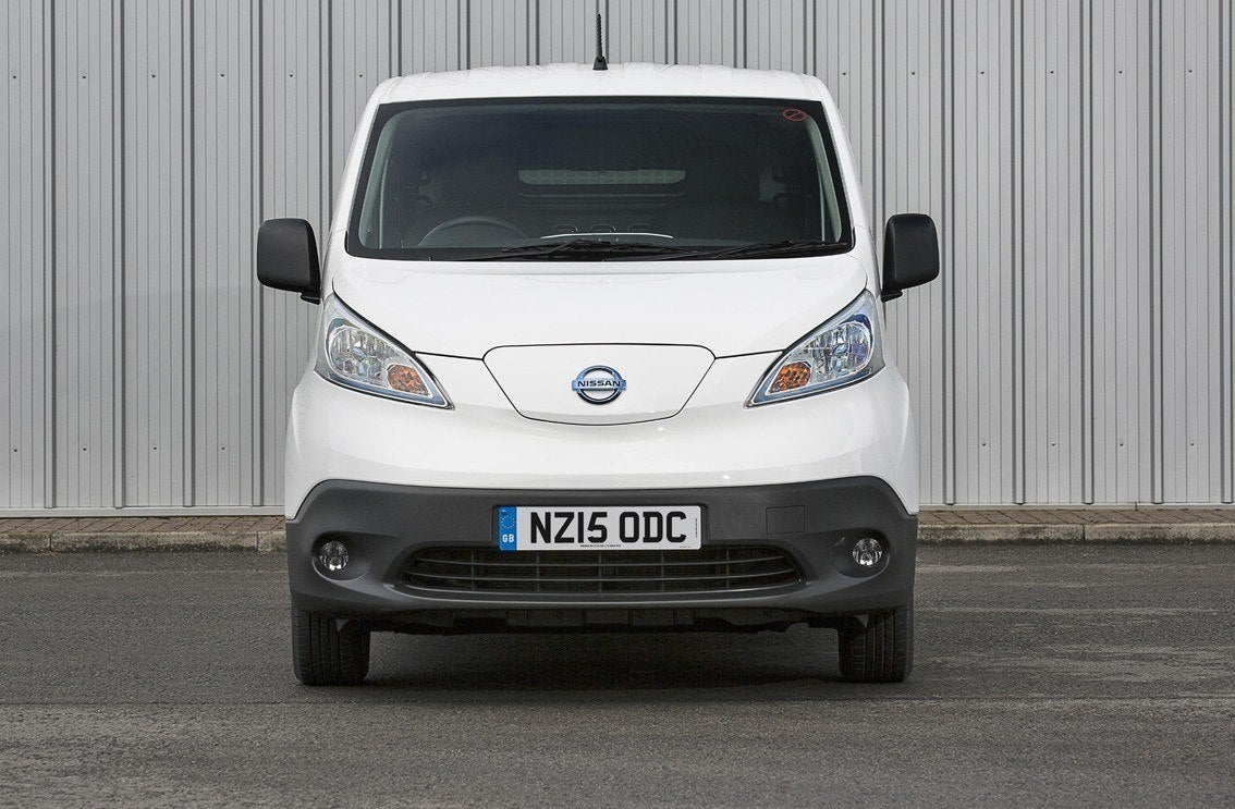 Nissan e-NV200 Review 2022 front