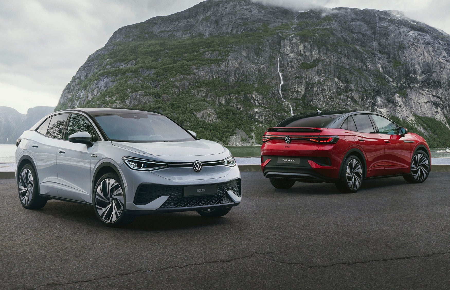 2022 Volkswagen ID.5 and ID.5 GTX