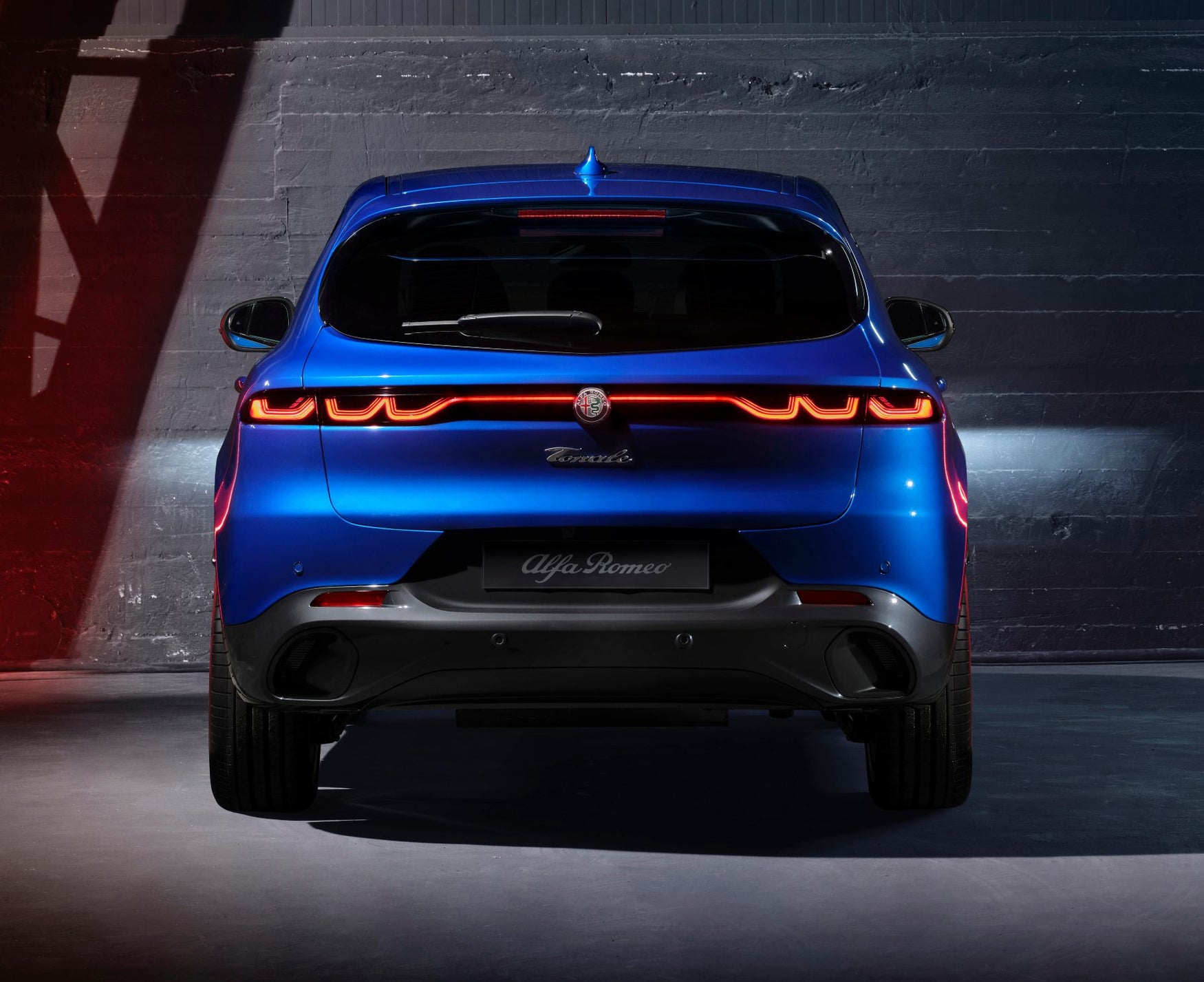 2022 Alfa Romeo Tonale rear