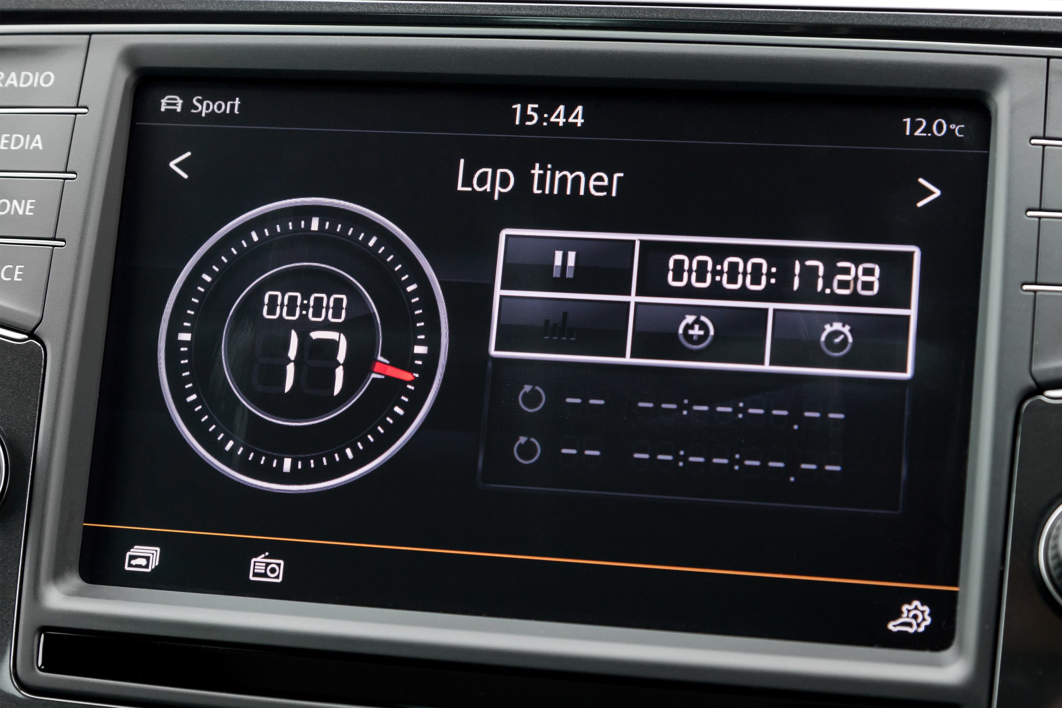 Volkswagen Tiguan Review 2022: lap timer
