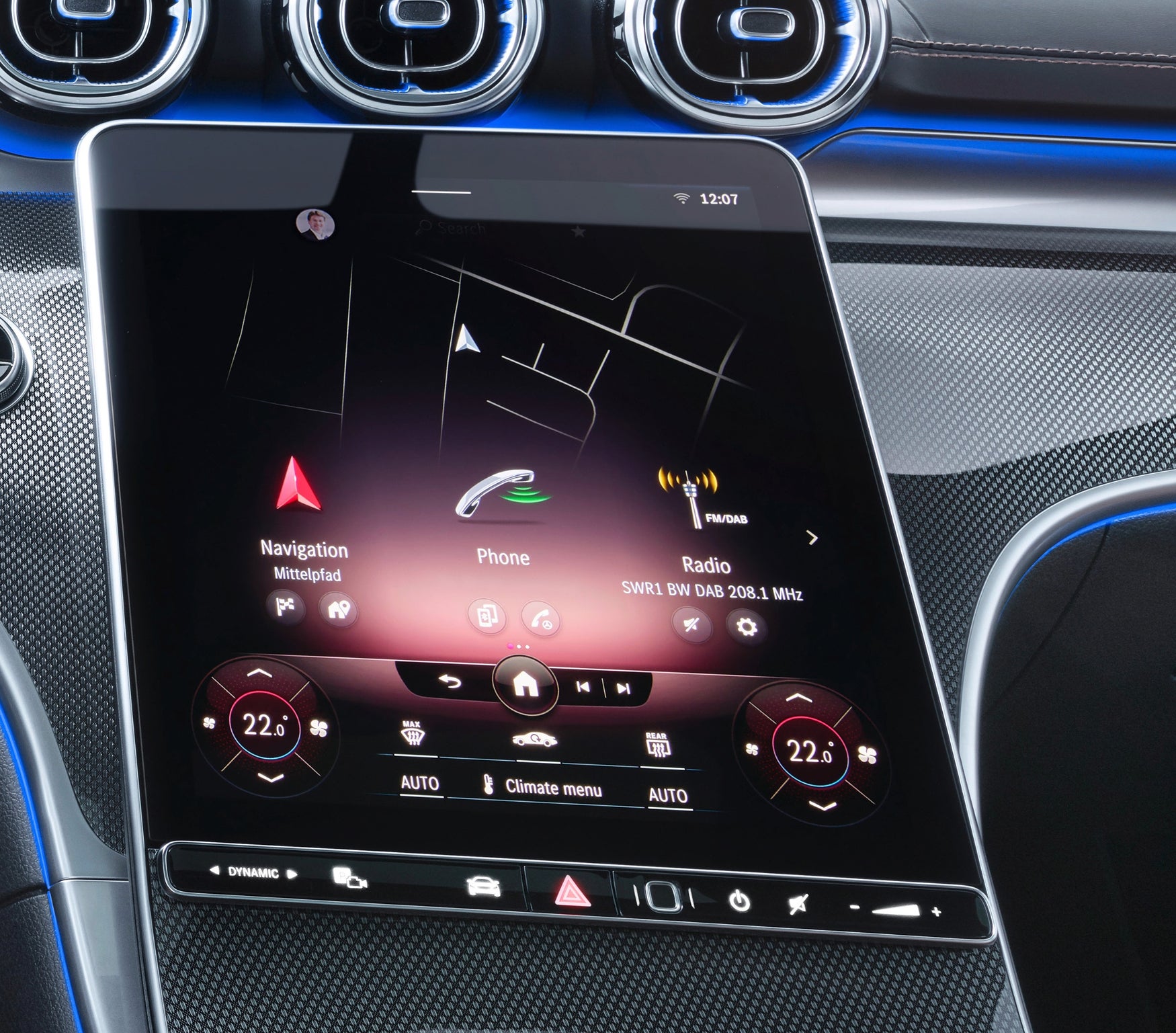 2021 Mercedes C-Class infotainment screen