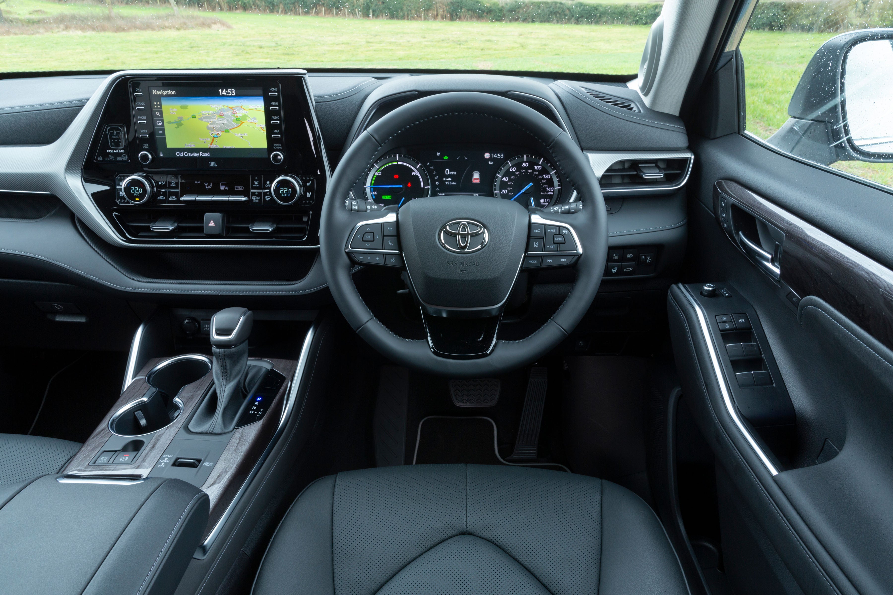 Toyota Highlander interior dashboard