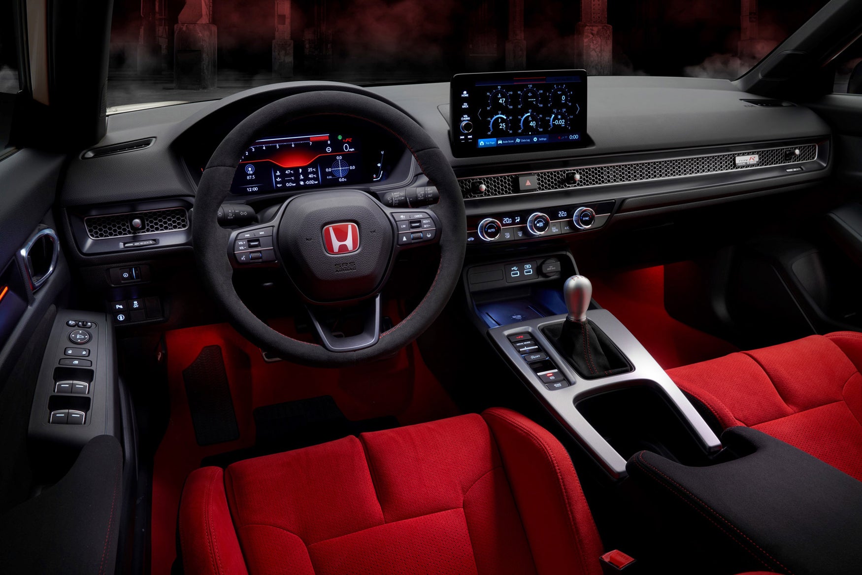 2022 Honda Civic Type R: interior dashboard