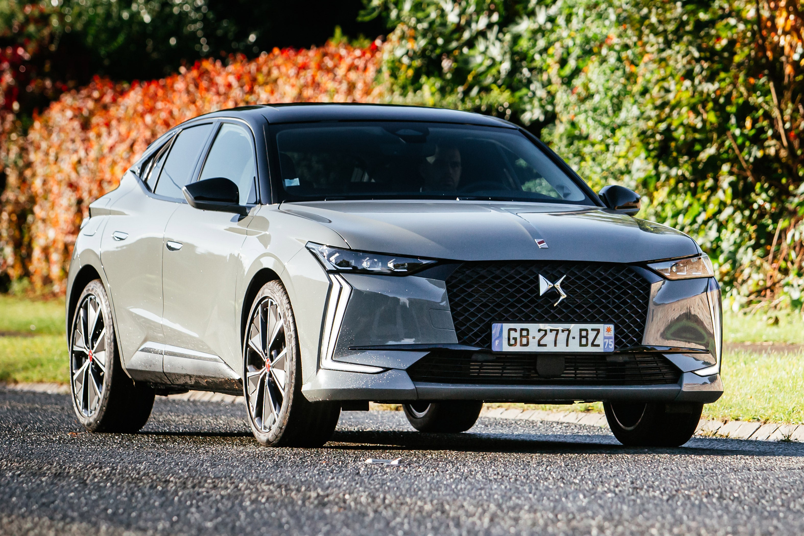 DS 4 Review 2021: front dynamic