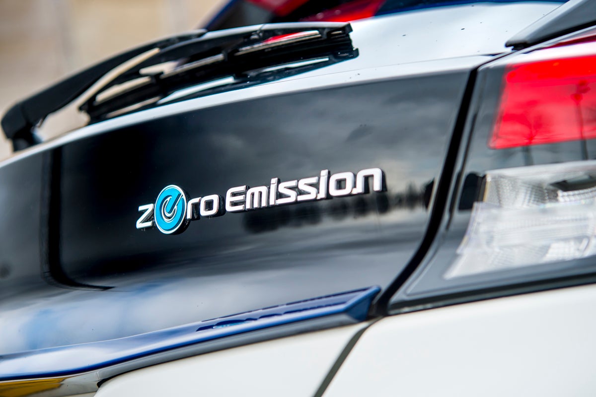 Nissan Leaf zero emissions badge