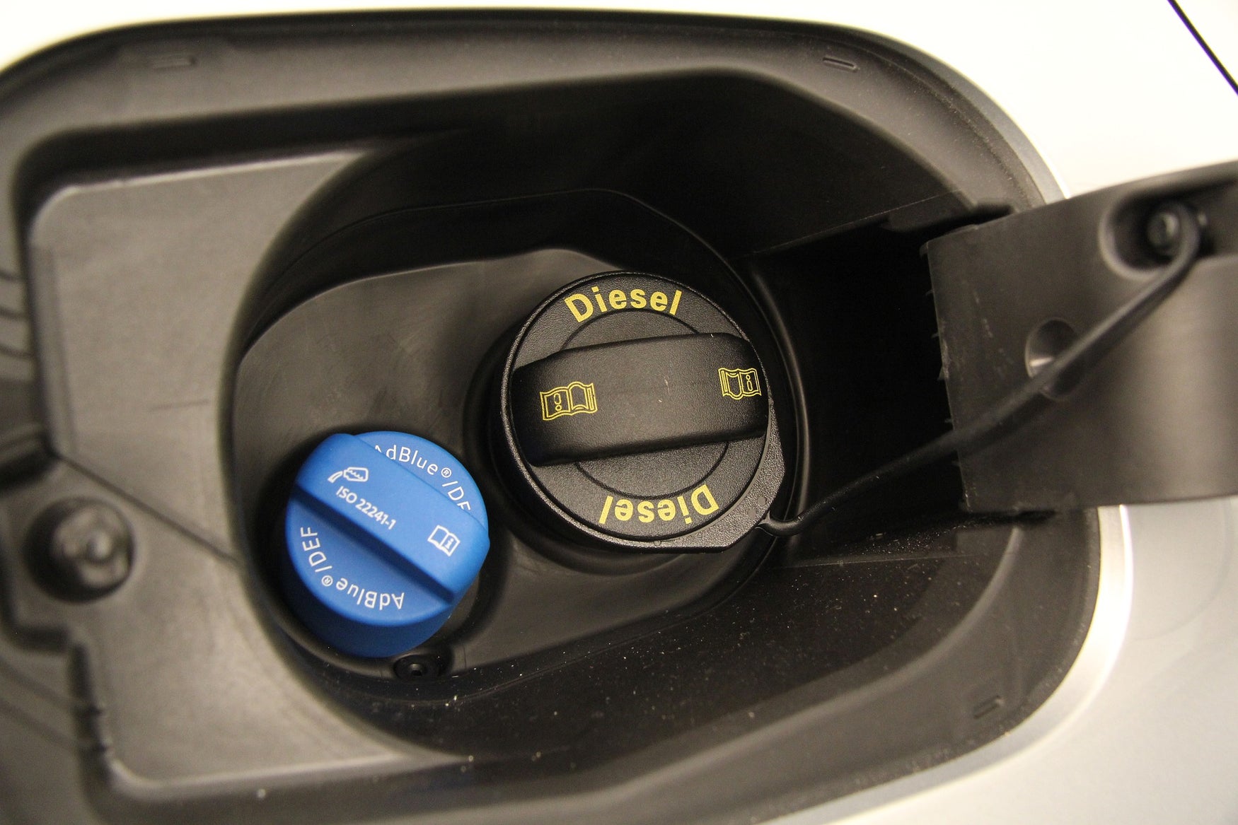 Adblue filler cap